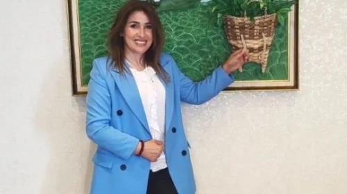 Yasemin Özçelik kimdir?