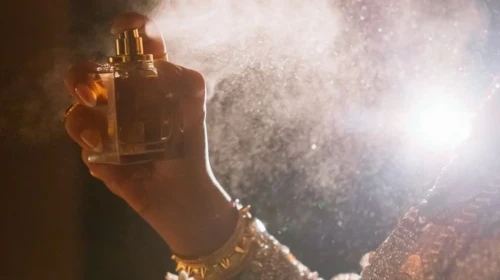 2026 Yılbaşı Geçişine Özel: Kalıcı ve Etkileyici Parfüm Seçenekleri!