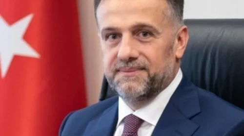 Doç.Dr.Kemal Şamlıoğlu kimdir?