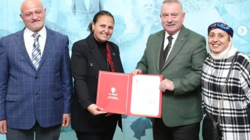 Rize'nin Hemşin İlçesi'nin ilk kadın başkanı Dilek Akıncı atandı