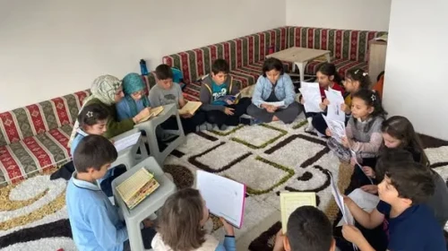 Arhavi Gençlik Merkezi’nde Kur’an-ı Kerim Kursu Devam Ediyor