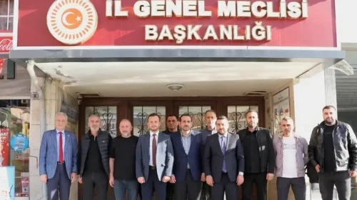 Rize İl Genel Meclisi’nde Yoğun Mesai: Başkan Ali İmran Büyük, Köy Başkanlarıyla Bir Araya Geldi