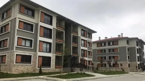 TOKİ 500 Bin Konut Başvuru Sürecinde Ödeme Yapılacak Bankalar Açıklandı: 2025 için İşte Detaylar!