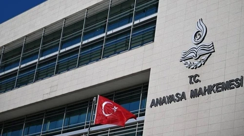 AYM 6 siyasi parti için mali denetim kararını duyurdu: Bir parti hakkında suç duyurusu