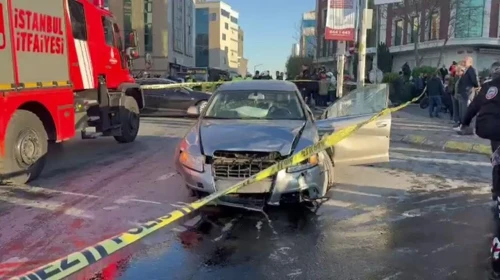Şişli’de Otomobil Kaldırıma Daldı: 2 Kişi Hayatını Kaybetti, 6 Yaralı