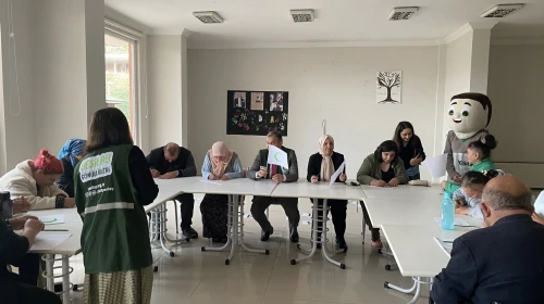 Kardelen Bakım Merkezi’nde Yeşilay Farkındalık Semineri Düzenlendi