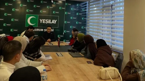 Erzurum Genç Yeşilay, Haftalık Toplantıda Sağlıklı Nesiller İçin Stratejiler Geliştirdi