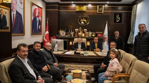 Narman'da Belediye Hizmetleri Değerlendirildi, İş Birliği Vurgulandı