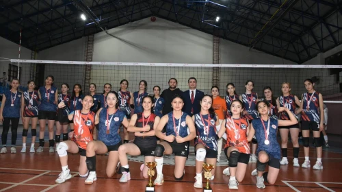 Aziziye Gençlik, Kulüpler Arası İl Birinciliği'nde Üçüncülüğü Elde Etti