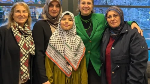 AK Parti Kadın Kolları'ndan Kaledibi'nde 'Gönül Buluşması' ile çocuklara umut aşılandı