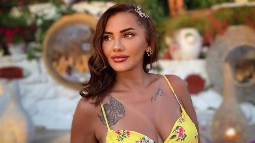 Ayça Ekin Beğen: Kısmetse Olur'un Yıldızı Yeni Evliliğiyle Gündemde!