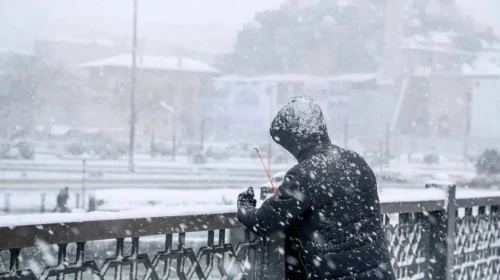 İstanbul'u Beyaz Bir Nazi Çeşmesi Bekliyor: Kar Yağışı Yolda!