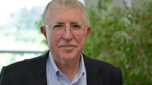 Abdullah Çinkay kimdir?