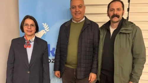 Fındıklı'da Doludizgin Etkinlikler: Haklar Sempozyumu ve Laz Yeni Yılı Coşkusu