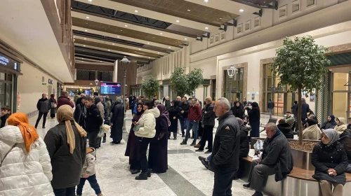 291 umreci, Diyanet organizasyonu ile umre ibadetini tamamlayıp yurda döndü