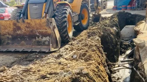 Akçaabat'ta Yol Güvenliği İçin Altyapı Çalışmaları Aralıksız Devam Ediyor