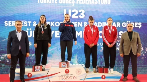 U23 Türkiye Güreş Şampiyonası'nda Kadınlar Kategorisi Tarih Yazdı
