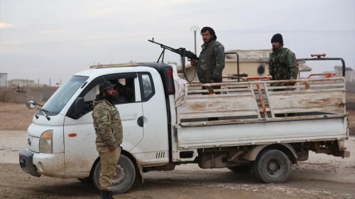 Teröristler Fırat'ın doğusuna püskürtüldü! Suriye ordusu, Deyr Hafir'a girdi