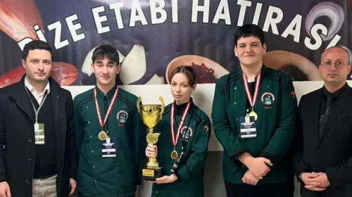 İyidere, Uluslararası Aşçılık Yarışması'nda Karadeniz Bölge birincisi oldu!