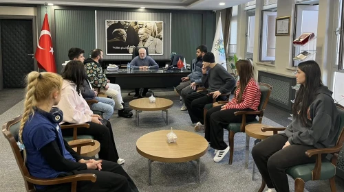 Yusufeli Sporcuları Kano Slalom Milli Takım Seçmeleri İçin Rize’ye Uğurlandı