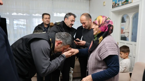 Erzurum Emniyet Müdürü, Şehit Ailesine Destek İçin Ziyaret Gerçekleştirdi