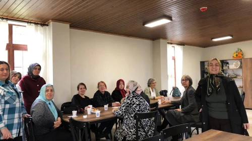 Trabzon'da 65 yaş üstü için yaşam boyu öğrenme projesi hayata geçirildi