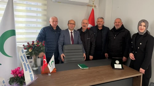 AK Parti Artvin’den Yeşilay’a Ziyaret: İş Birliği ve Farkındalık Vurgusu