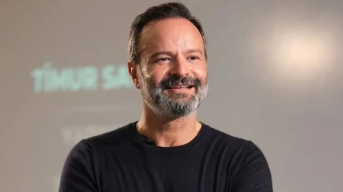 Timur Savcı kaç yaşında, nereli, boyu kaç, eşi kim?