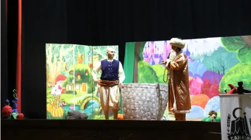 Çankırı'da Yer Altı Tuz Şehri'ni konu alan çocuk oyunu sahnelendi