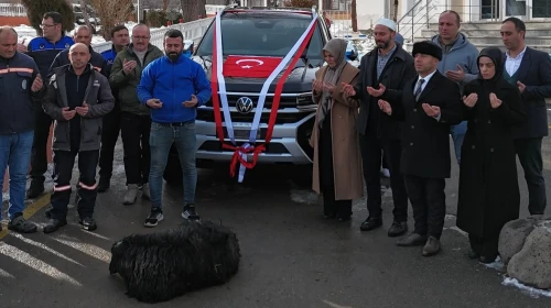 Olur Belediyesi, yeni arazi aracıyla hizmetlerini güçlendiriyor