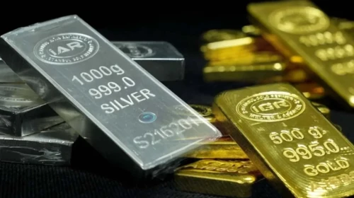 Altın ve Gümüşte Tarihi Zirvelerden Sert Düşüş! Kar Satışları Fiyatları Sarsıyor: Düşüş Neden Kaynaklanıyor?