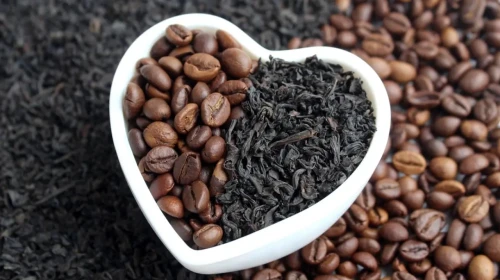 Çayın Kemik Sağlığı Üzerindeki Etkisi: Kemik Yoğunluğunu Artırır Mı?