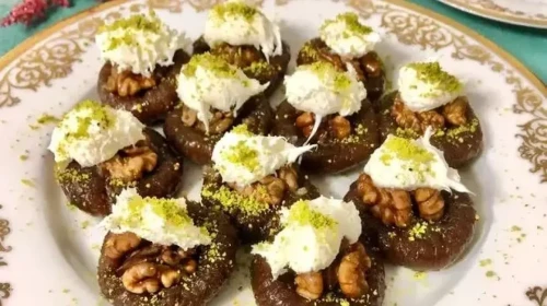 Kuru İncir Tatlısı Nasıl Yapılır?