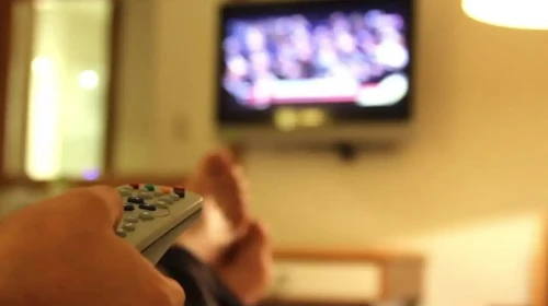 Reyting savaşı: 12 Şubat'ta ekranlarda hangi popüler programlar var?