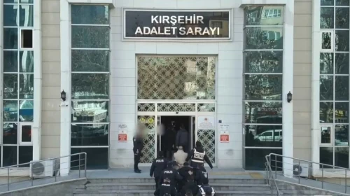 Kırşehir merkezli dolandırıcılık operasyonunda 18 şüpheli yakalandı