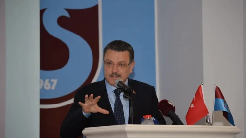 Trabzon Büyükşehir Belediye Başkanı Genç’ten saldırılara tepki: Futbol dostluk ve kardeşliktir