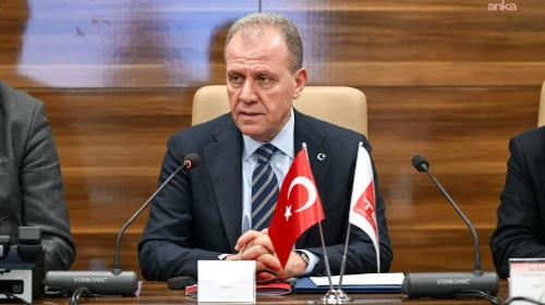 TBB ve Eurocities, Türkiye'de demokrasi ve tutuklamalar üzerine uluslararası dayanışma toplantısı düzenledi.