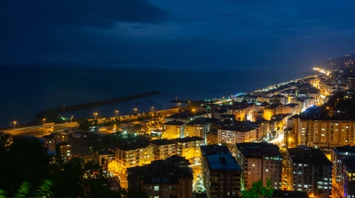 Rize Merkez’de Gece Hayatı Nerede? İşte Öne Çıkan Noktalar