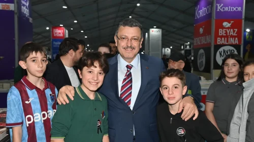 Trabzon'da Öğrencilere Ulaşımda Yüzde 60 İndirim Uygulaması Başladı