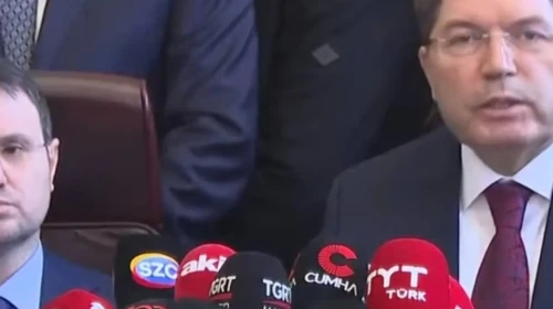 Adalet Bakanlığı'nda devir teslim töreni gerçekleştirildi