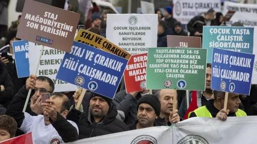 AK Parti'den Staj ve Çıraklık Sigortası Üzerine Önemli Duyuru!