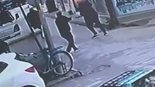 Bursa'da Cadde Ortasında Gerçekleşen Cinayetle İlgili Şok Edici Yeni Görüntüler Gün Yüzüne Çıktı