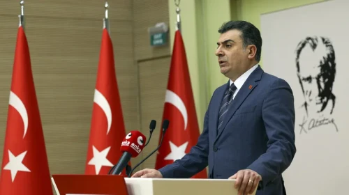 Zeynel Emre’den Bakan Gürlek’e: "452 Milyonluk Dairelerin Hesabını Verin"