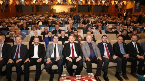 AK Parti Rize'de Mahalle ve Köy Başkanları Buluşması Yoğun İlgiyle Yapıldı