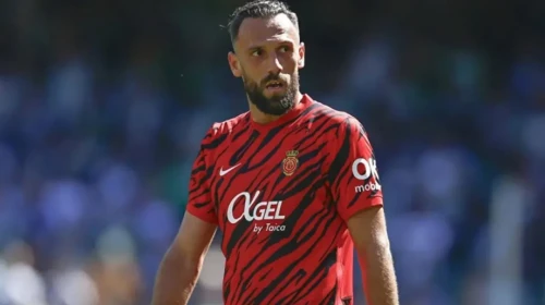 Fenerbahçe'nin Santraforda Yüzü Güldü: Bir Sezonda Fırtınalar Estiren Muriqi Geri Dönüyor...