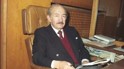 Haldun Taner kimdir? Ailesi kimlerden oluşur ve neden hayatını kaybetti?