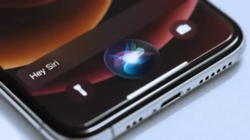 Siri'deki Yenilikler: Apple, Asistanını Google'a mı Emanet Ediyor?