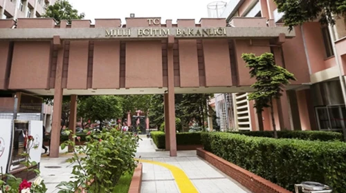 Eğitim Bakanlığı'ndan Önemli Açıklama: Öğretmenlerle İlgili Yenilikler Duyuruldu!