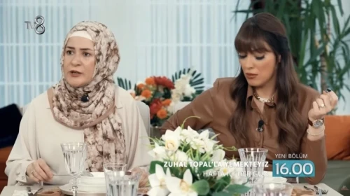 Yemekteyiz Pınar Akgün kimdir?