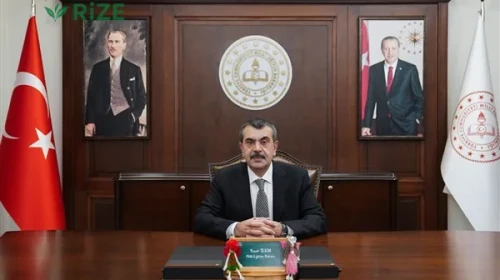 Bakan Tekin, Van'daki ilkokul öğrencileriyle buluştu!